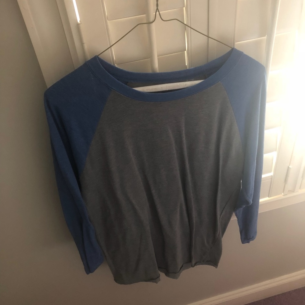 GREY AND BLUE BASEBALL T SHIRT